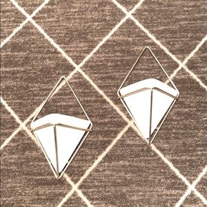 Small succulent white and gold wall planters